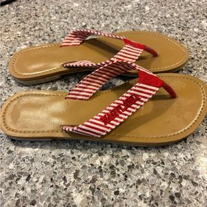 Women’s UMD Thong Flip Flops.